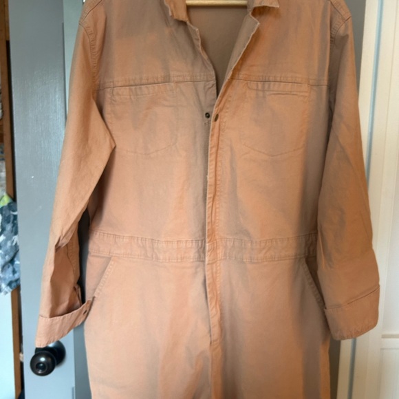 Universal thread coverall size 14 - Picture 2 of 6